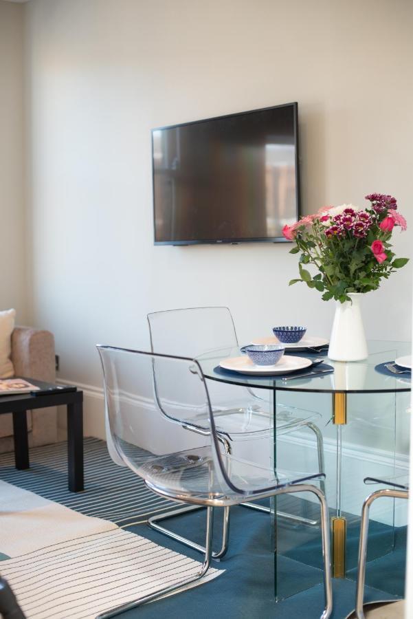 Capital Sloane Street Studio With Balcony Londres Exterior foto